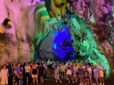 YALAN DÜNYA CAVE